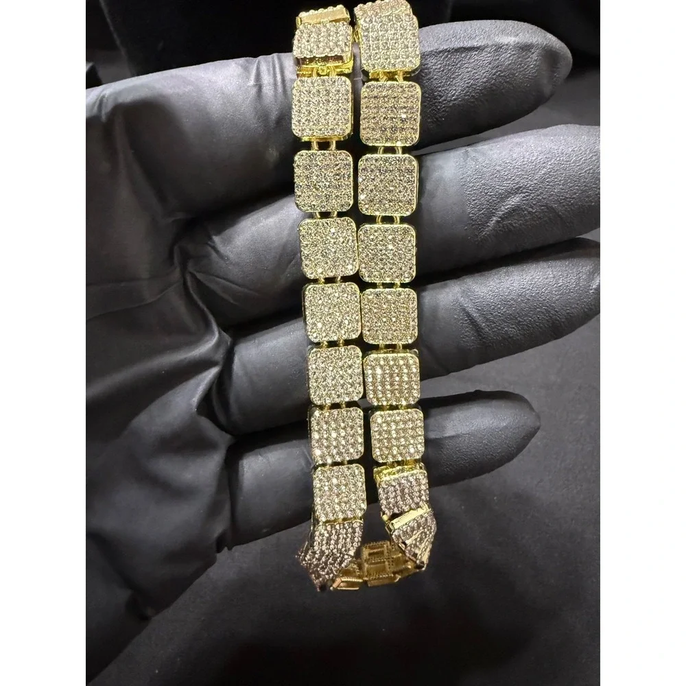 Aj Valenci product iced